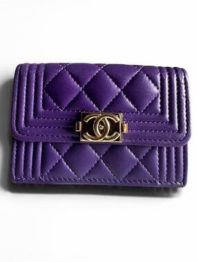 CHANEL Boy Purple Lambskin Quilted Flap Wallet Card Holder Full Set